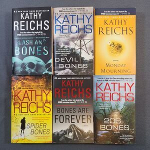 Kathy Reichs Lot of 6 Temperance Tempe Brennan Paperback Books Bones Mystery